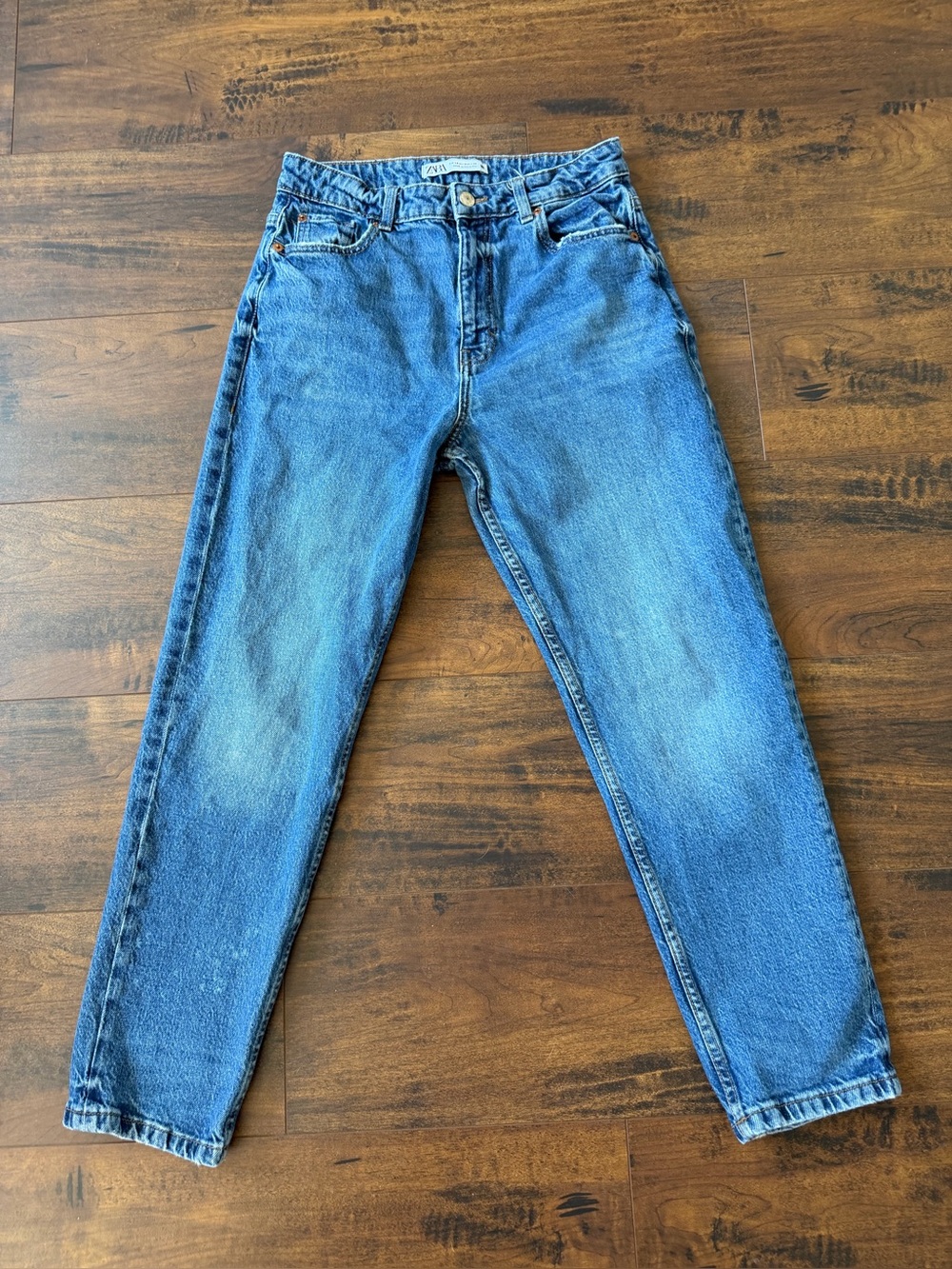 Zara Medium Wash High-Rise Tapered Mom Jeans - Size 8